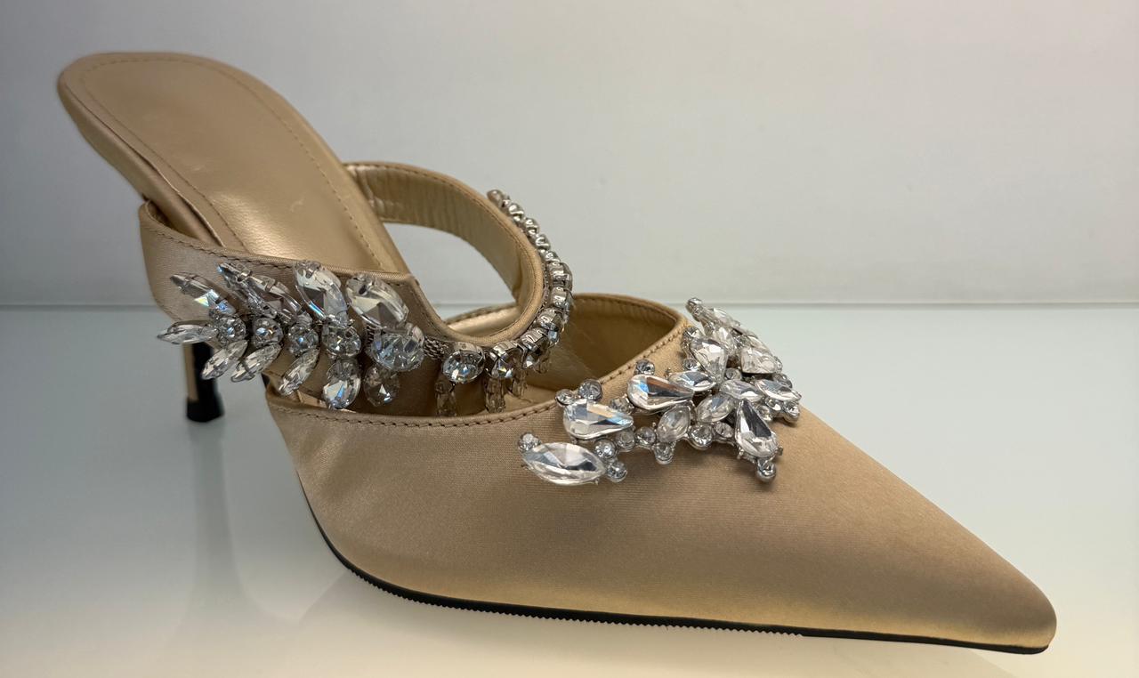 BACK OPEN SHOES