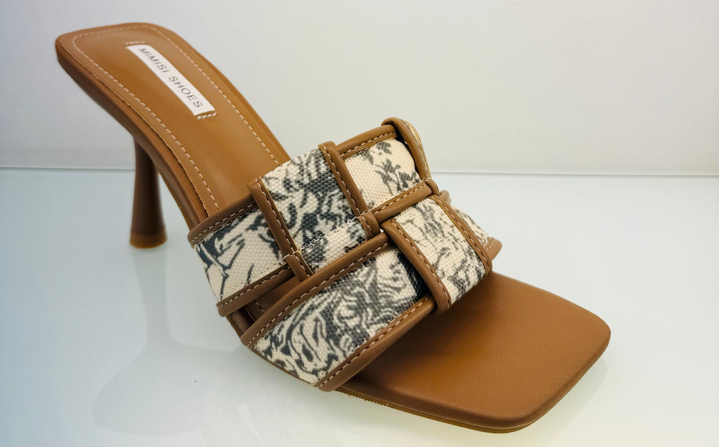 SANDAL