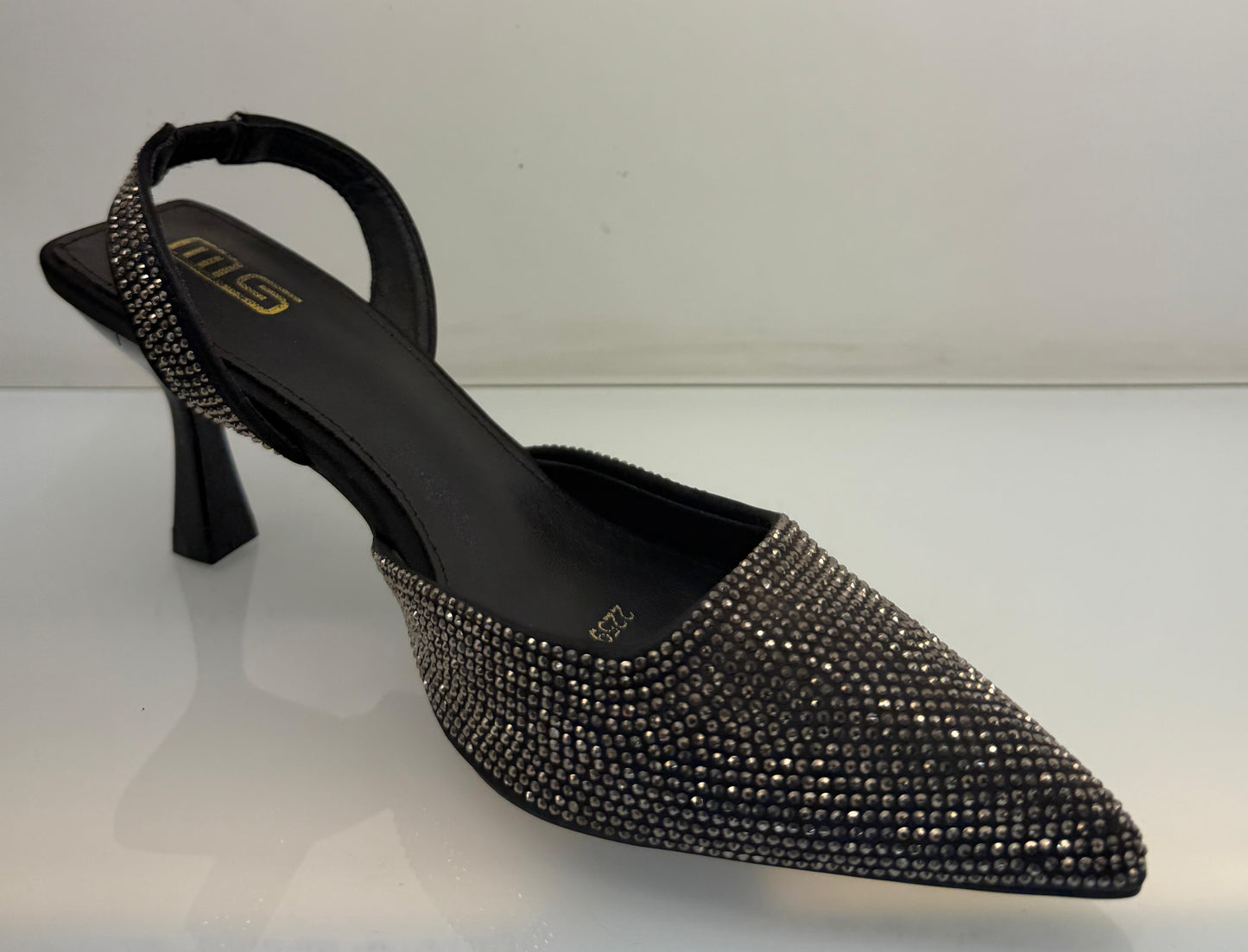 BACK OPEN SHOES